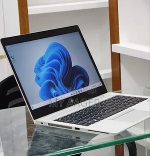 New Laptop HP Pavilion 15 16GB AMD A8 SSD 1T