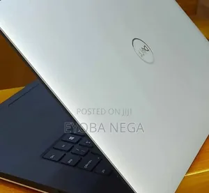 New Laptop Dell XPS 15 16GB Intel Core i5 SSD 512GB