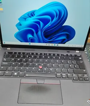 New Laptop Lenovo ThinkPad T14 16GB Intel Core i7 SSD 512GB