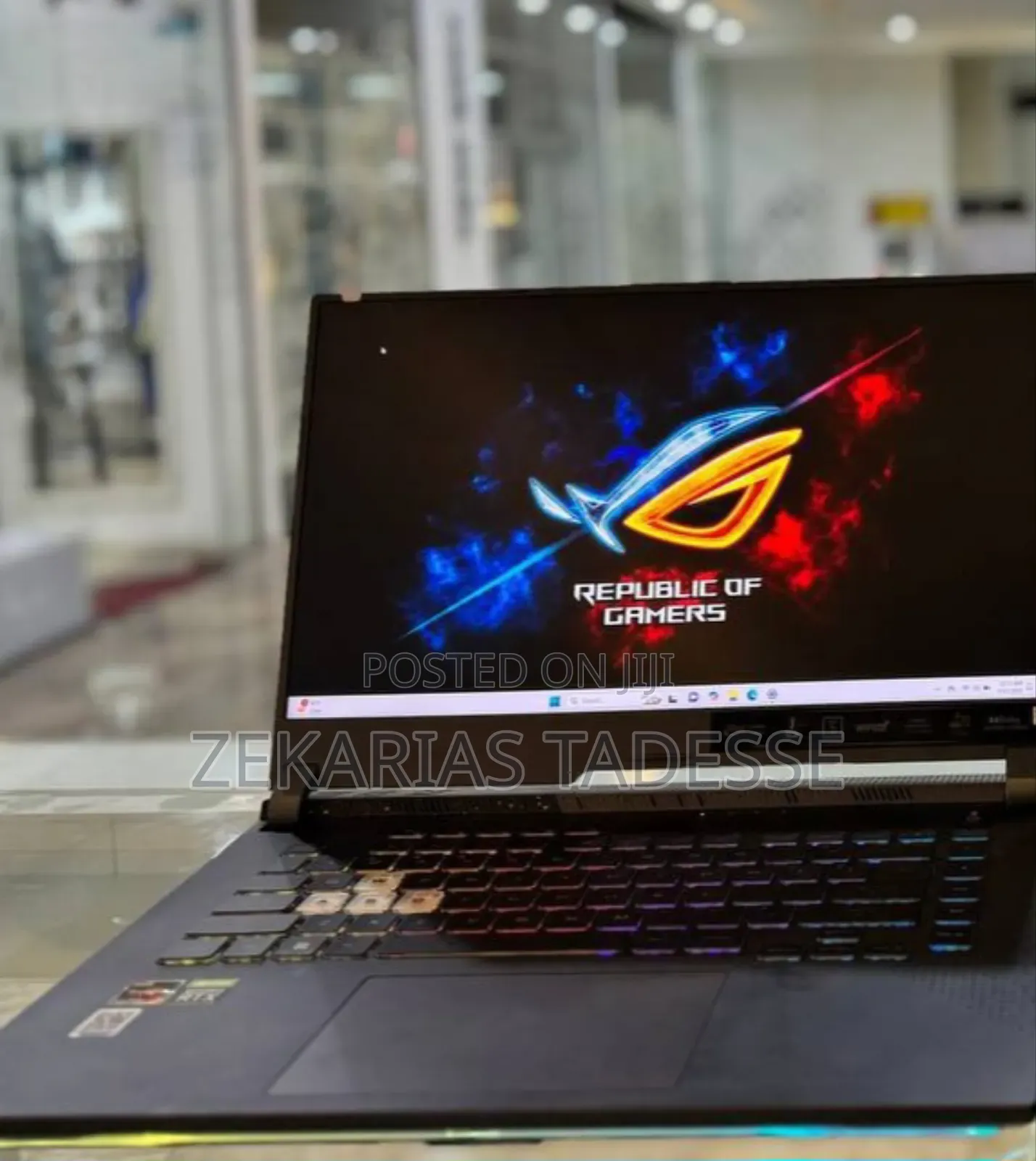 New Laptop Asus ROG Strix G15 16GB AMD Ryzen 9 SSD 512GB
