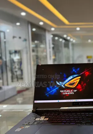 New Laptop Asus ROG Strix G15 16GB AMD Ryzen 9 SSD 512GB