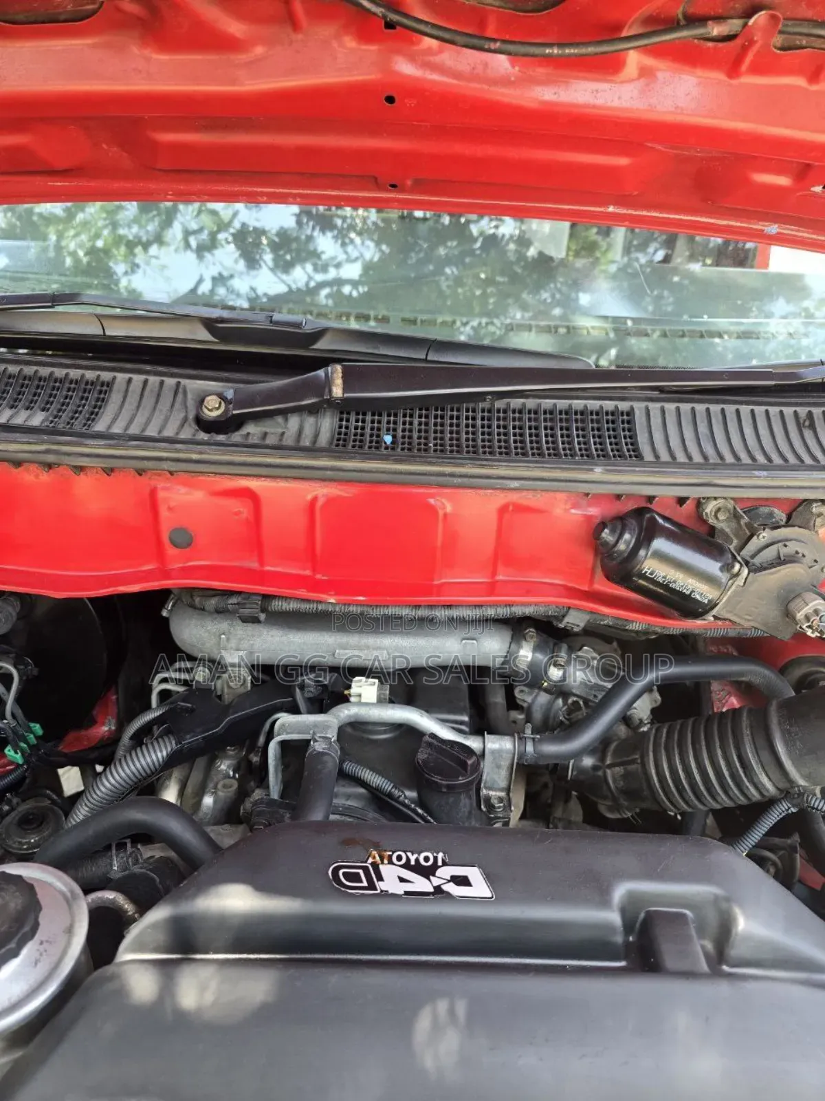 Toyota HiAce 2006 Red