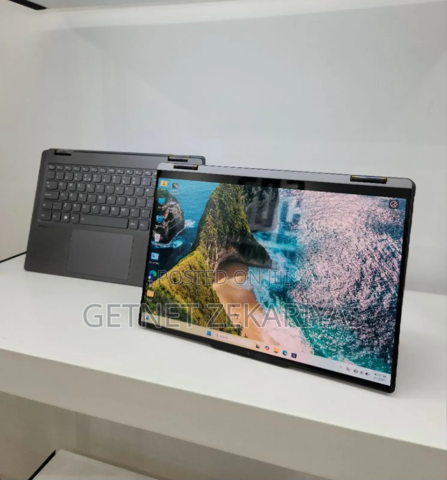 New Laptop Lenovo Yoga 710 16GB Intel Core Ultra 5 SSD 512GB