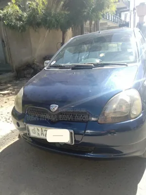 Toyota Vitz 2000 Beige