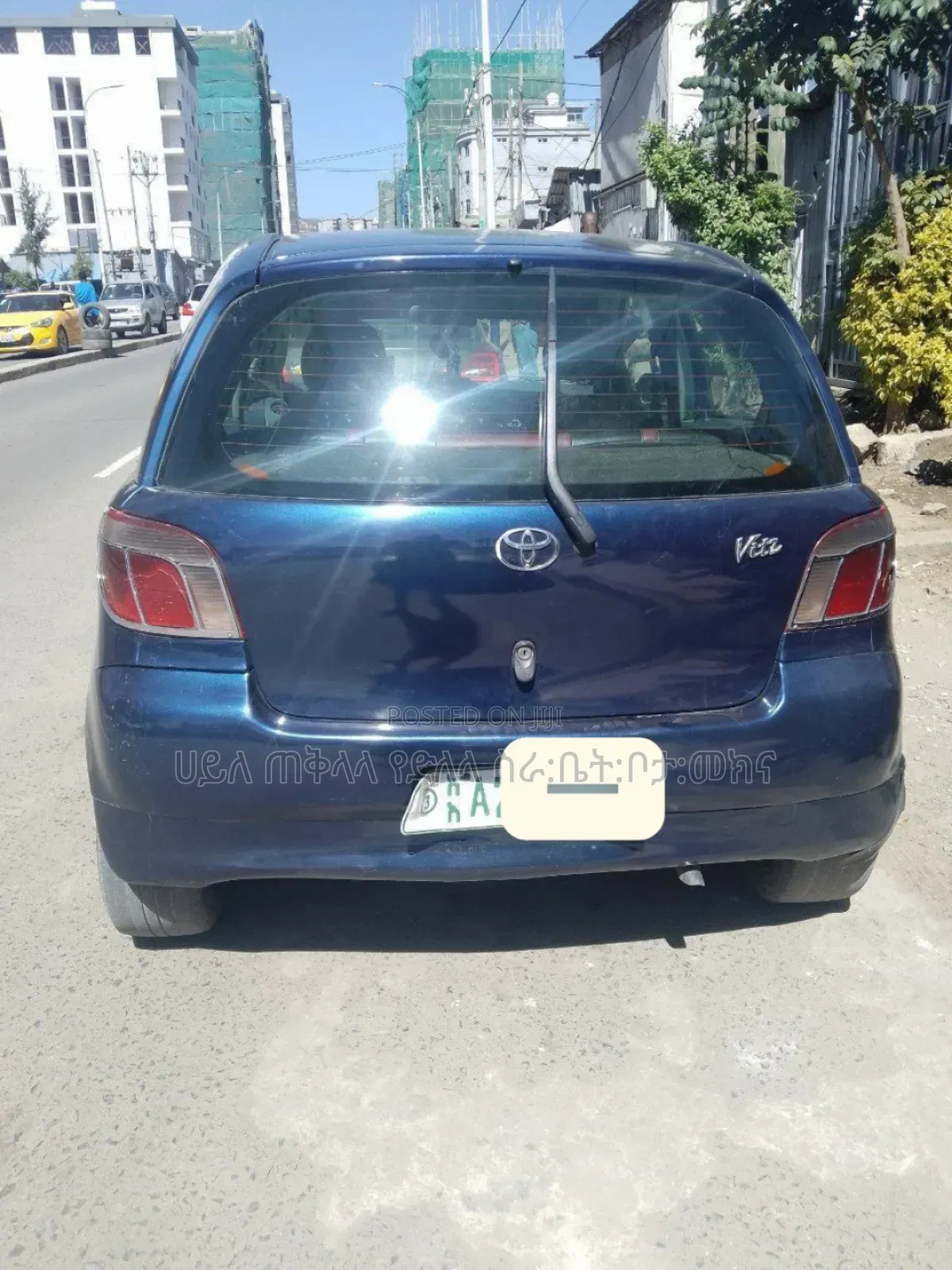 Toyota Vitz 2000 Beige