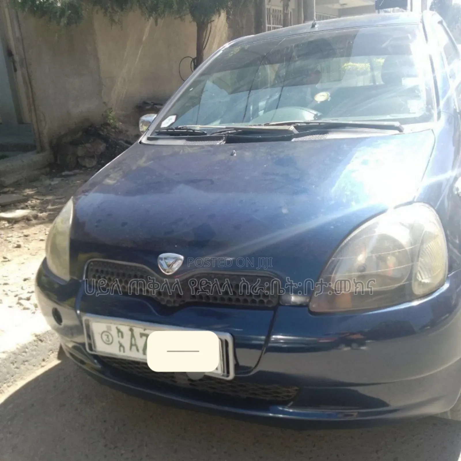 Toyota Vitz 2000 Beige