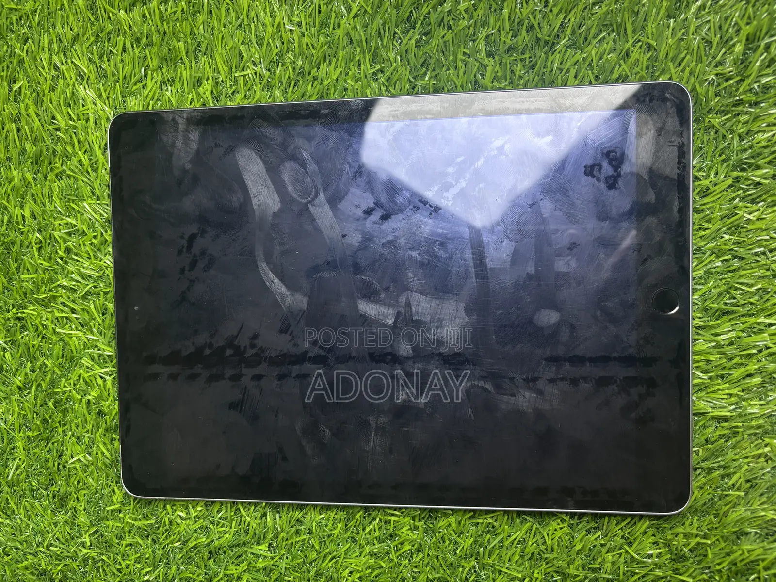 Apple iPad 9.7 128 GB Gray