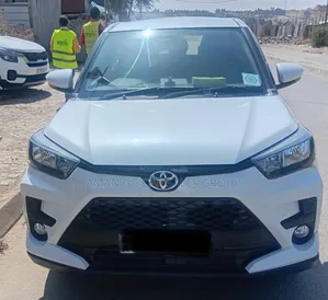Toyota Raize 2023 White