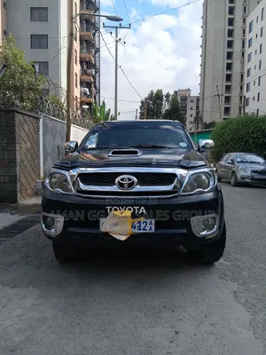 Toyota Hilux 2008 Black