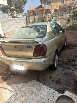 Toyota Platz 2001 Teal