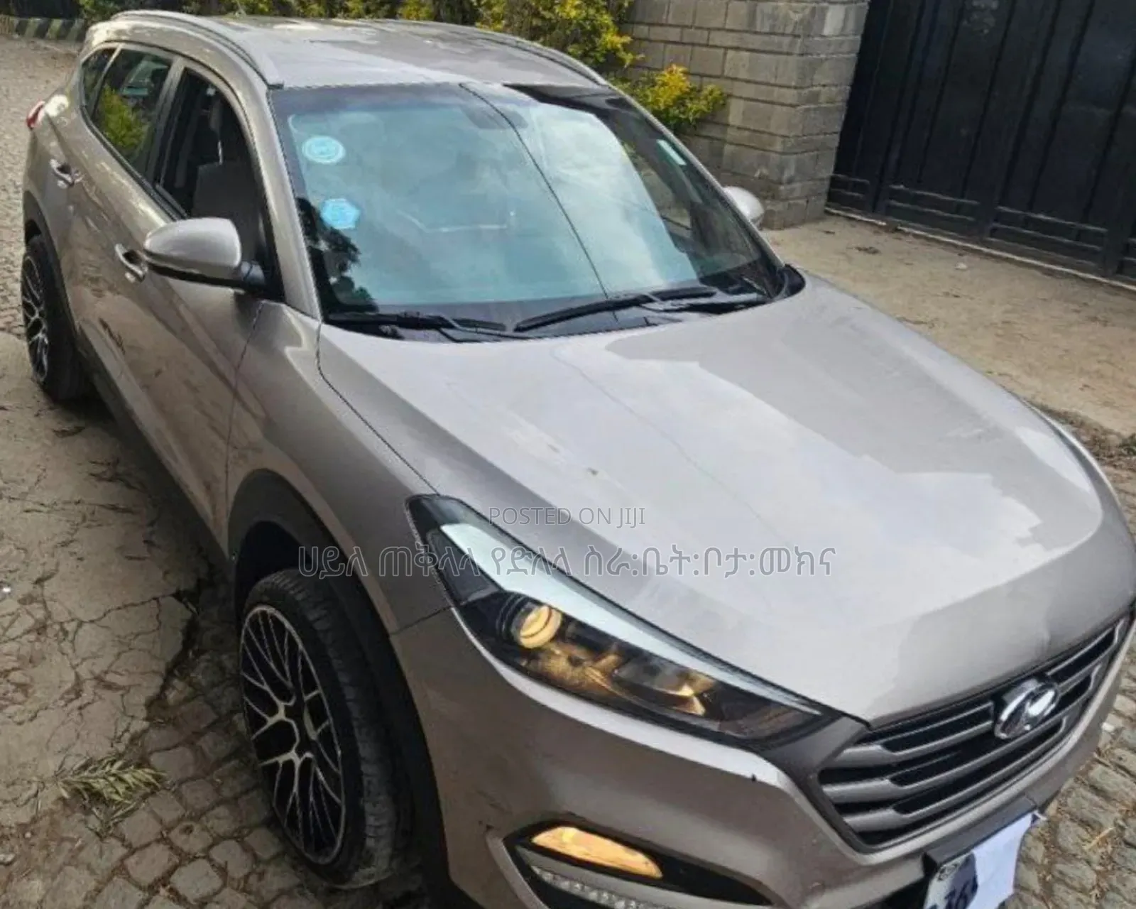 Hyundai Tucson 2018 Gold