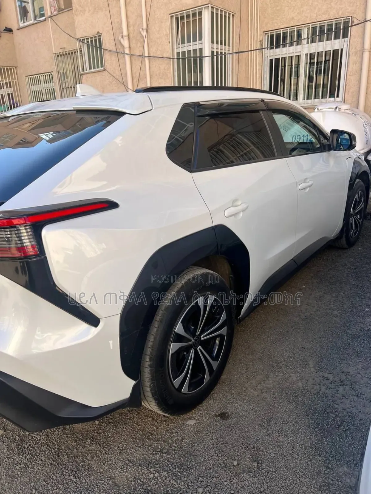 Toyota bZ4X 2023 White