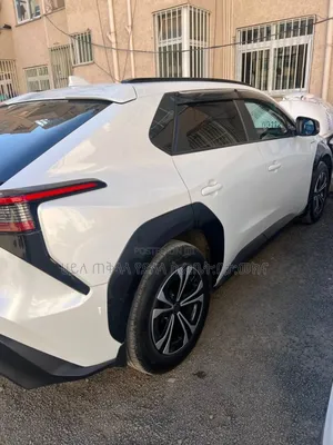 Toyota bZ4X 2023 White