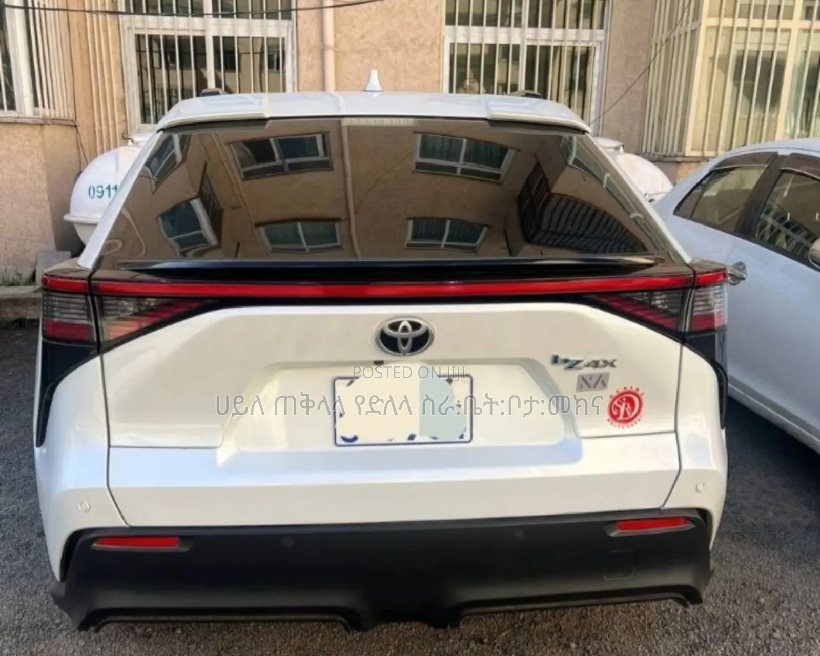 Toyota bZ4X 2023 White