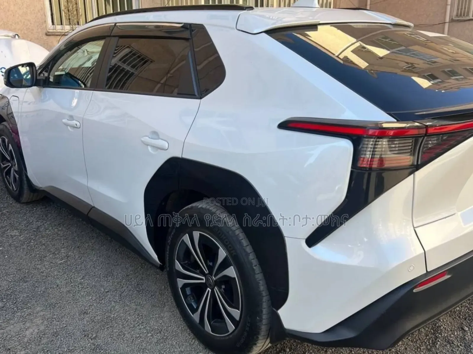 Toyota bZ4X 2023 White