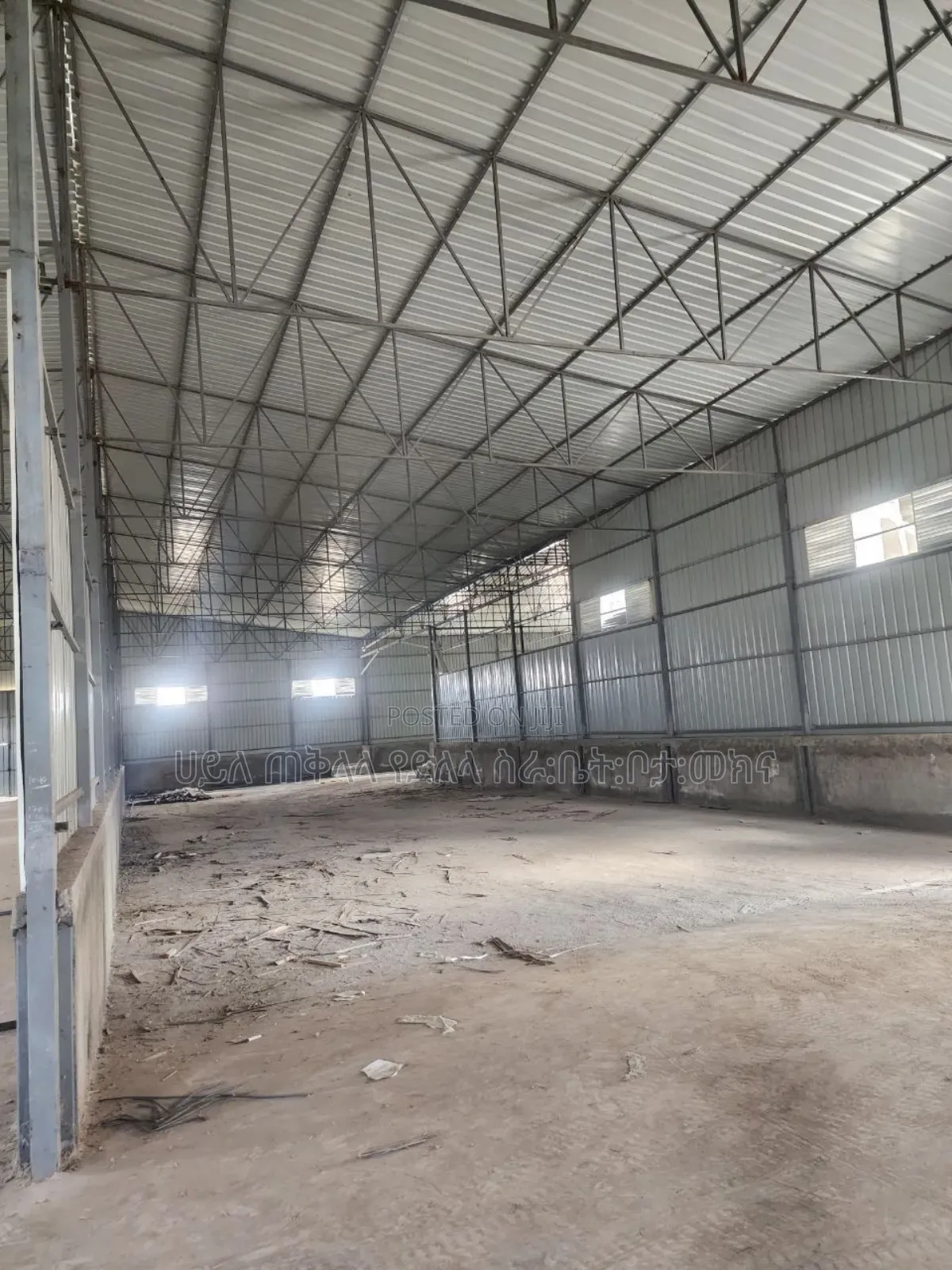 7000 M2 Bakn Loan Ware House for Sale Dukem City