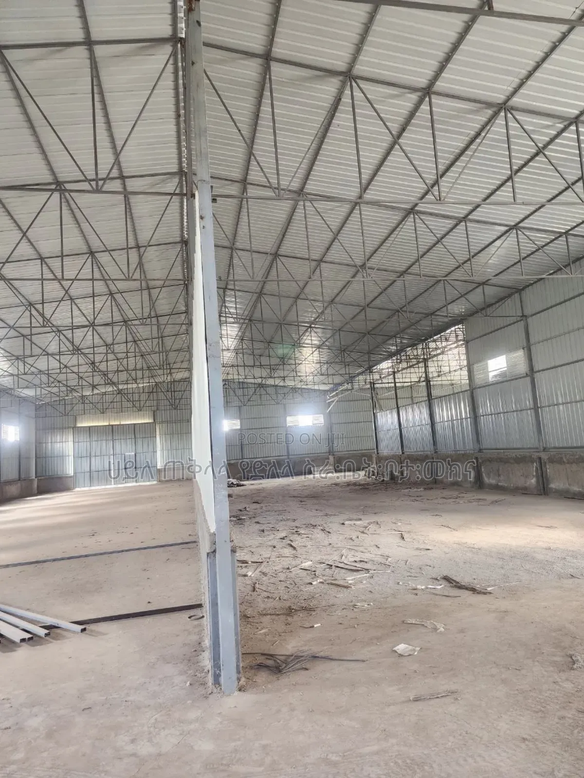 7000 M2 Bakn Loan Ware House for Sale Dukem City
