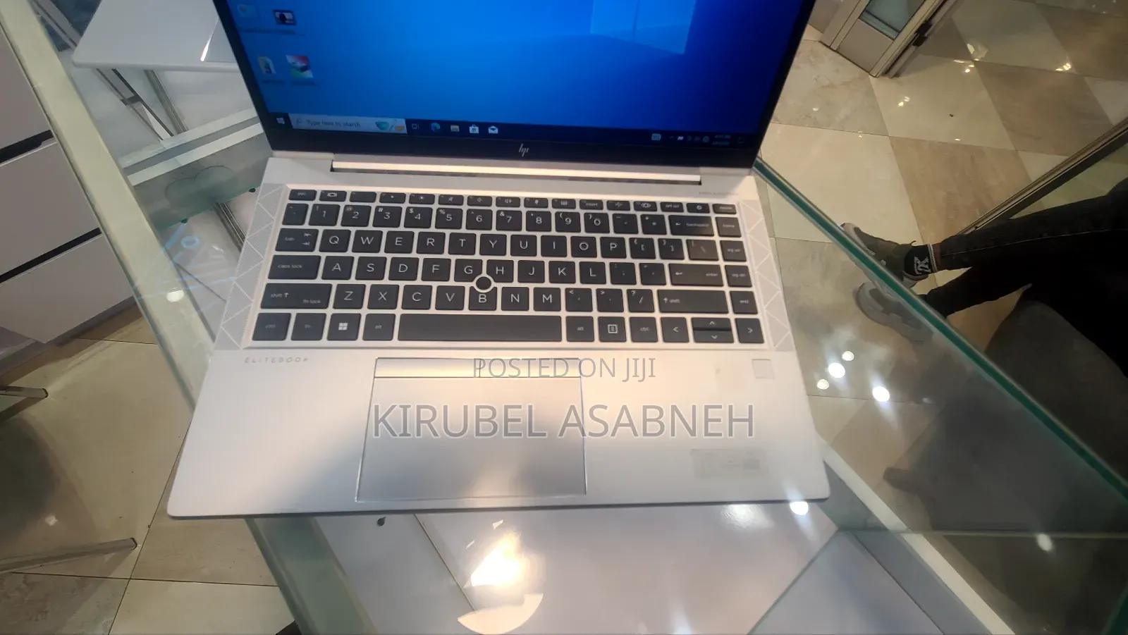 New Laptop HP EliteBook 840 G8 16GB Intel Core i7 SSD 512GB