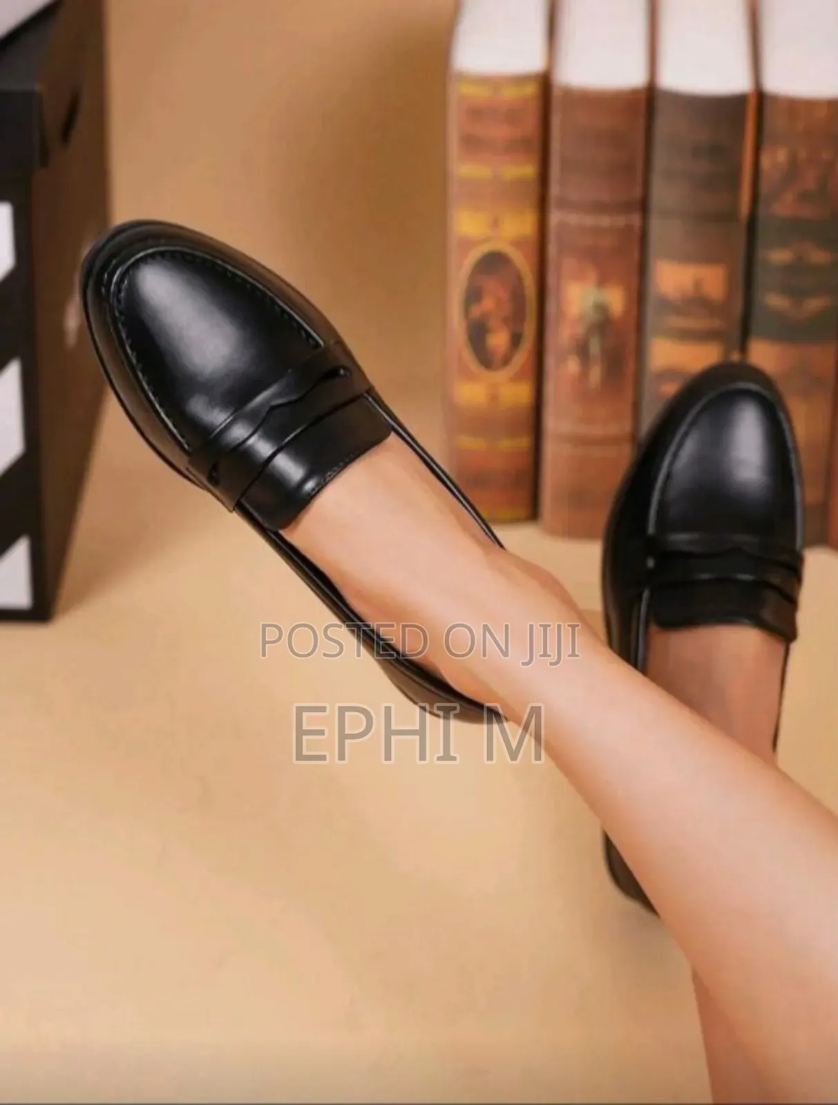 Women's Loafer