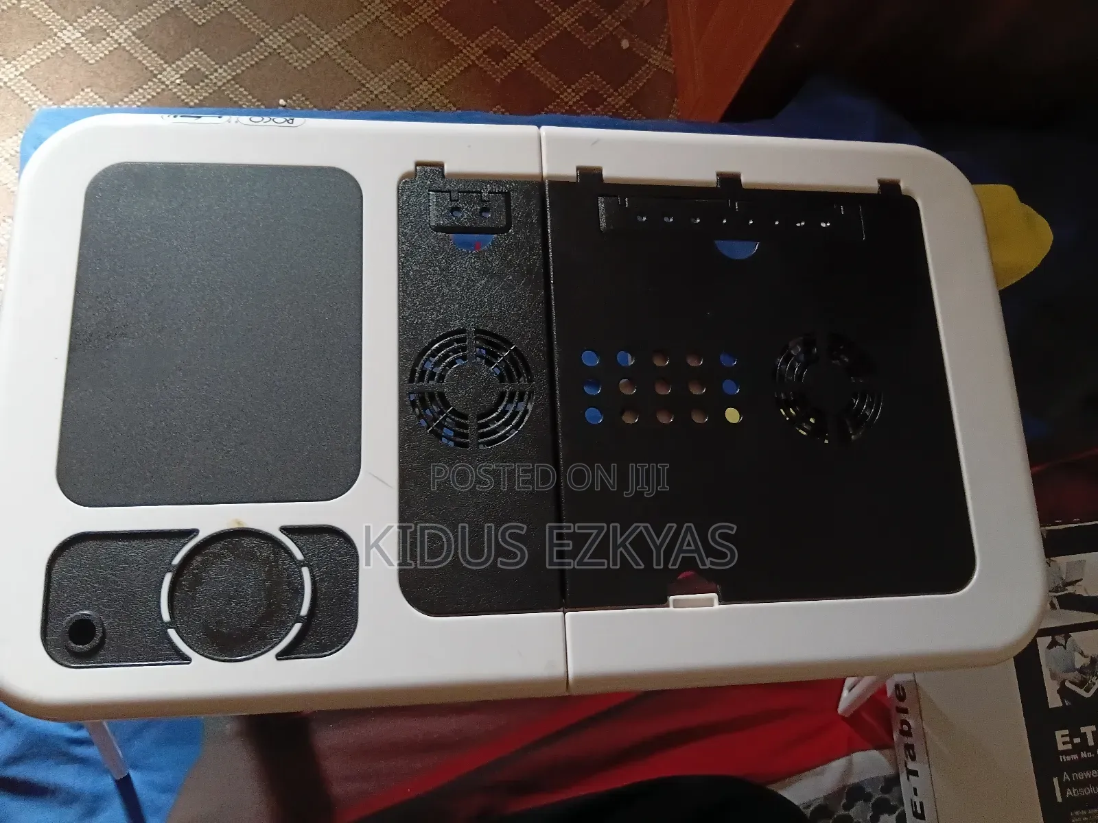 E Table Laptop Stand