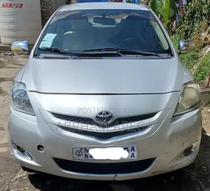 Toyota Belta 2007 Silver