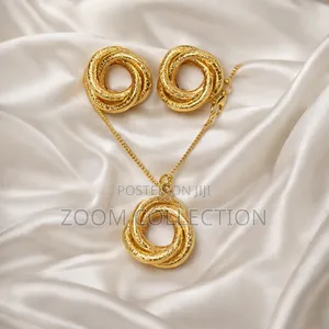 Elegant Gold Swirl Necklace Earrings Set