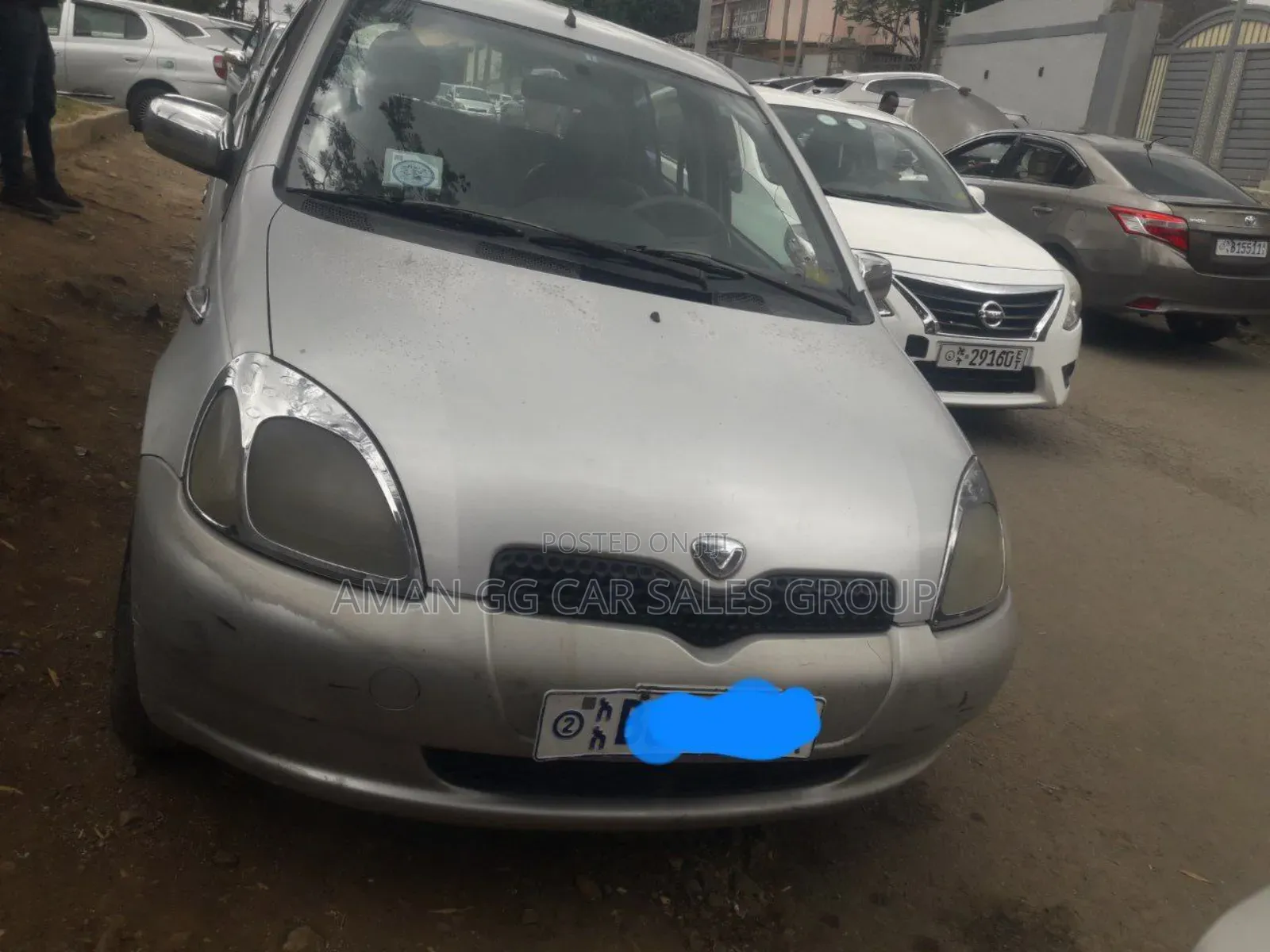 Toyota Vitz 2001 Silver