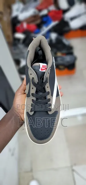 Nike Air Jordan 1 Low