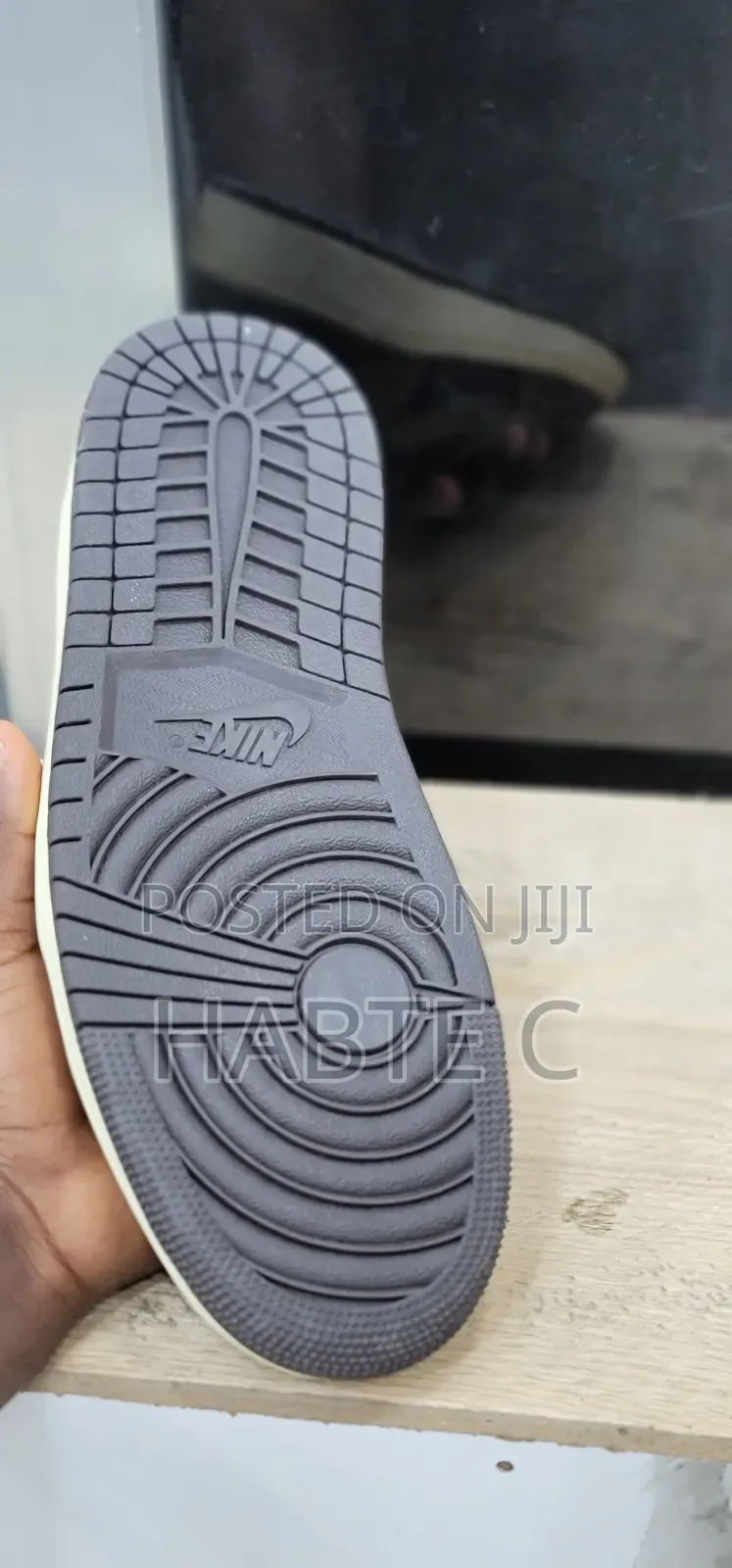 Nike Air Jordan 1 Low