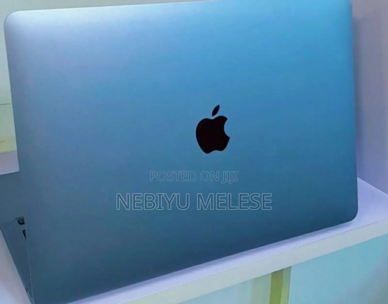 New Laptop Apple MacBook Pro M1 8GB Apple M1 SSD 256GB