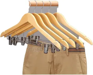 Wooden Hanger With Clips(Imported)3300