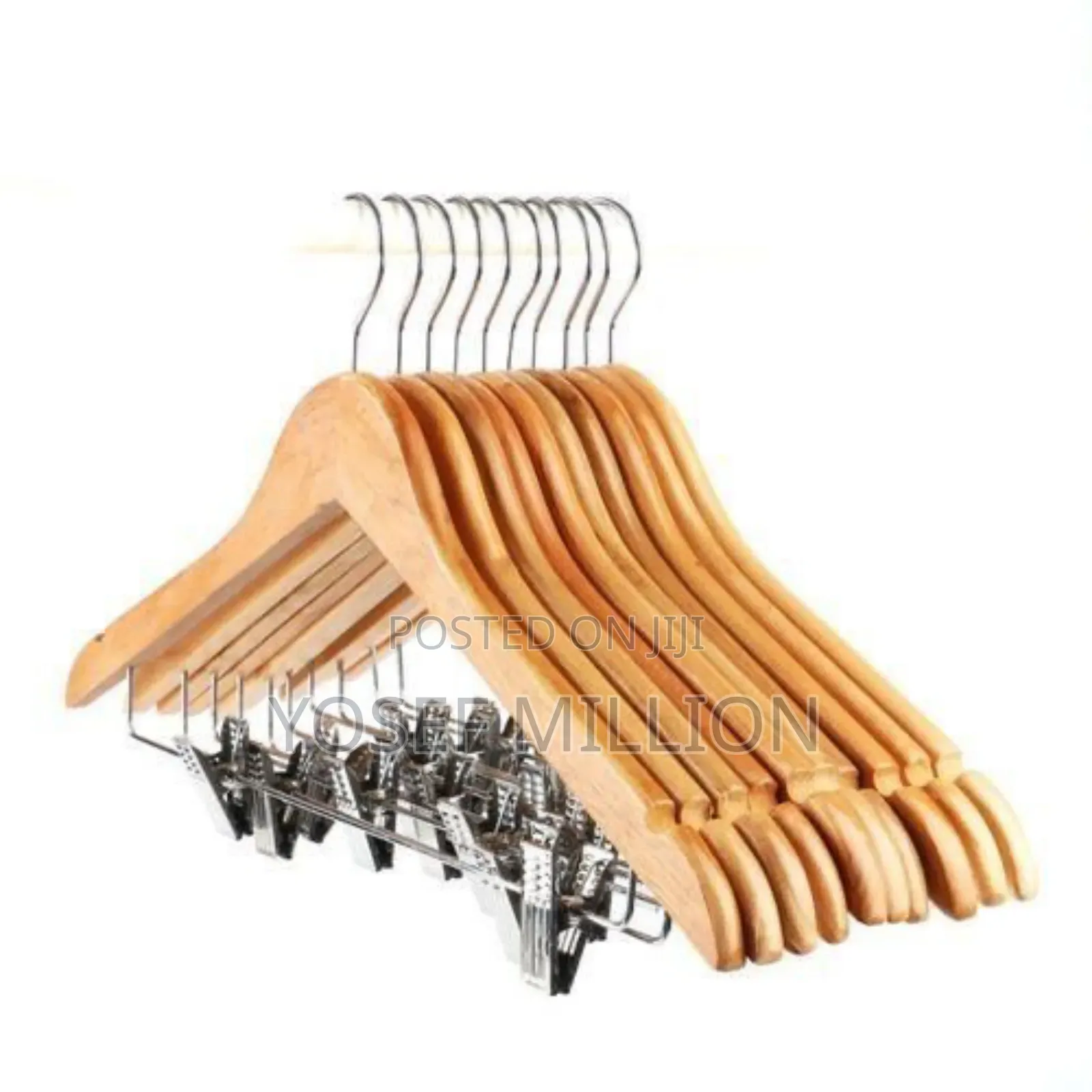 Wooden Hanger With Clips(Imported)3300