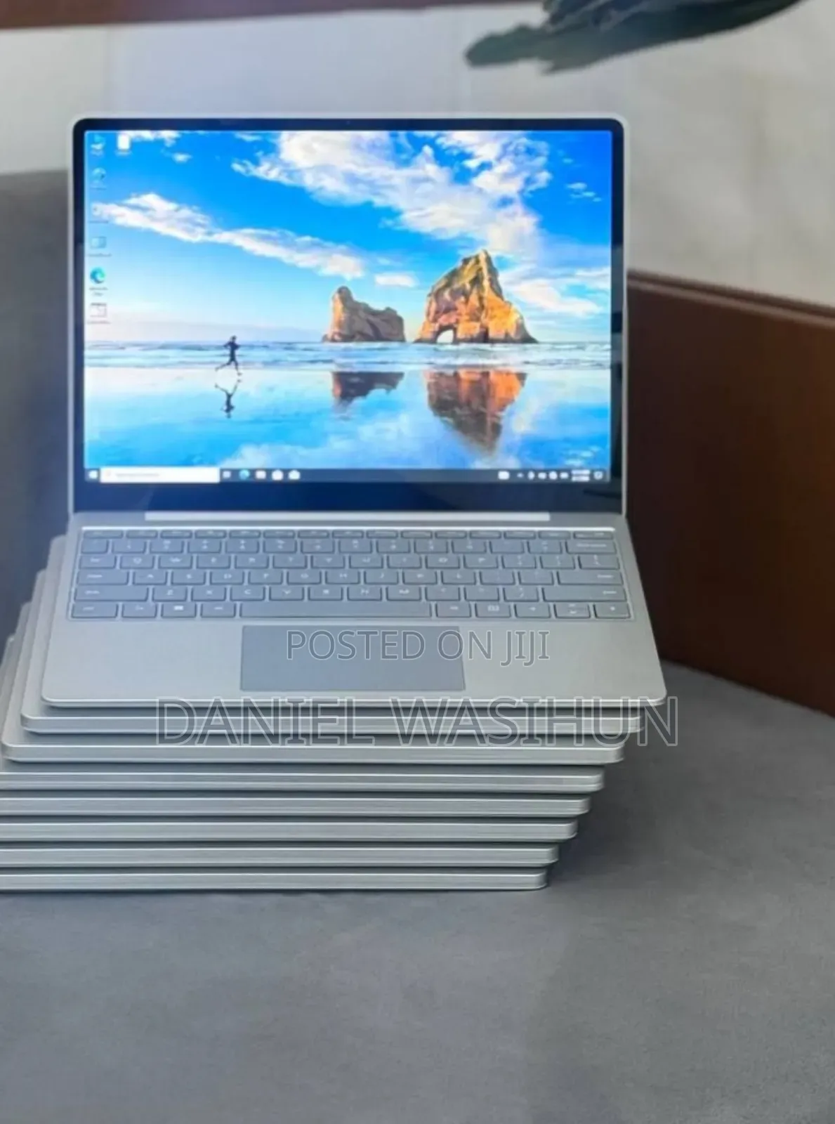 New Laptop Microsoft Surface 16GB Intel Core i5 SSD 256GB