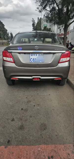 Suzuki Dzire 2024 Gray