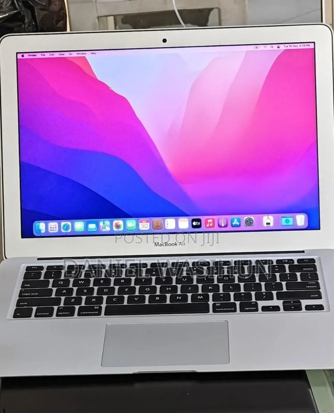 New Laptop Apple MacBook Air 2017 8GB Intel Core i7 SSD 512GB