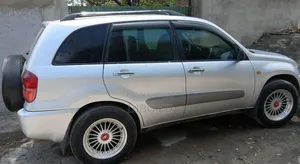 Toyota RAV4 Automatic 2002 Silver