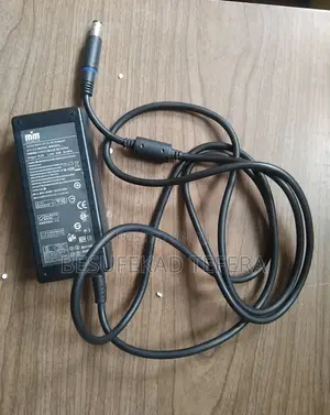 Dell የድሮው Pc ቻረጀር ኦሪጂናል