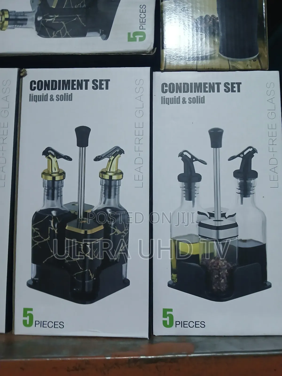 5-Piece Kitchen Condiment Set Designed for Both Liquid and Solid Seaso