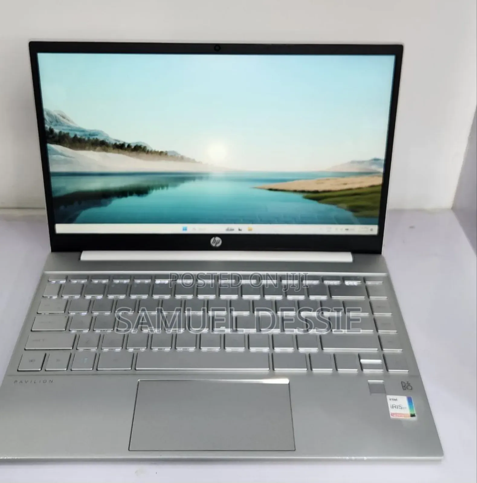 New Laptop HP Pavilion 13 16GB Intel Core i5 SSD 512GB