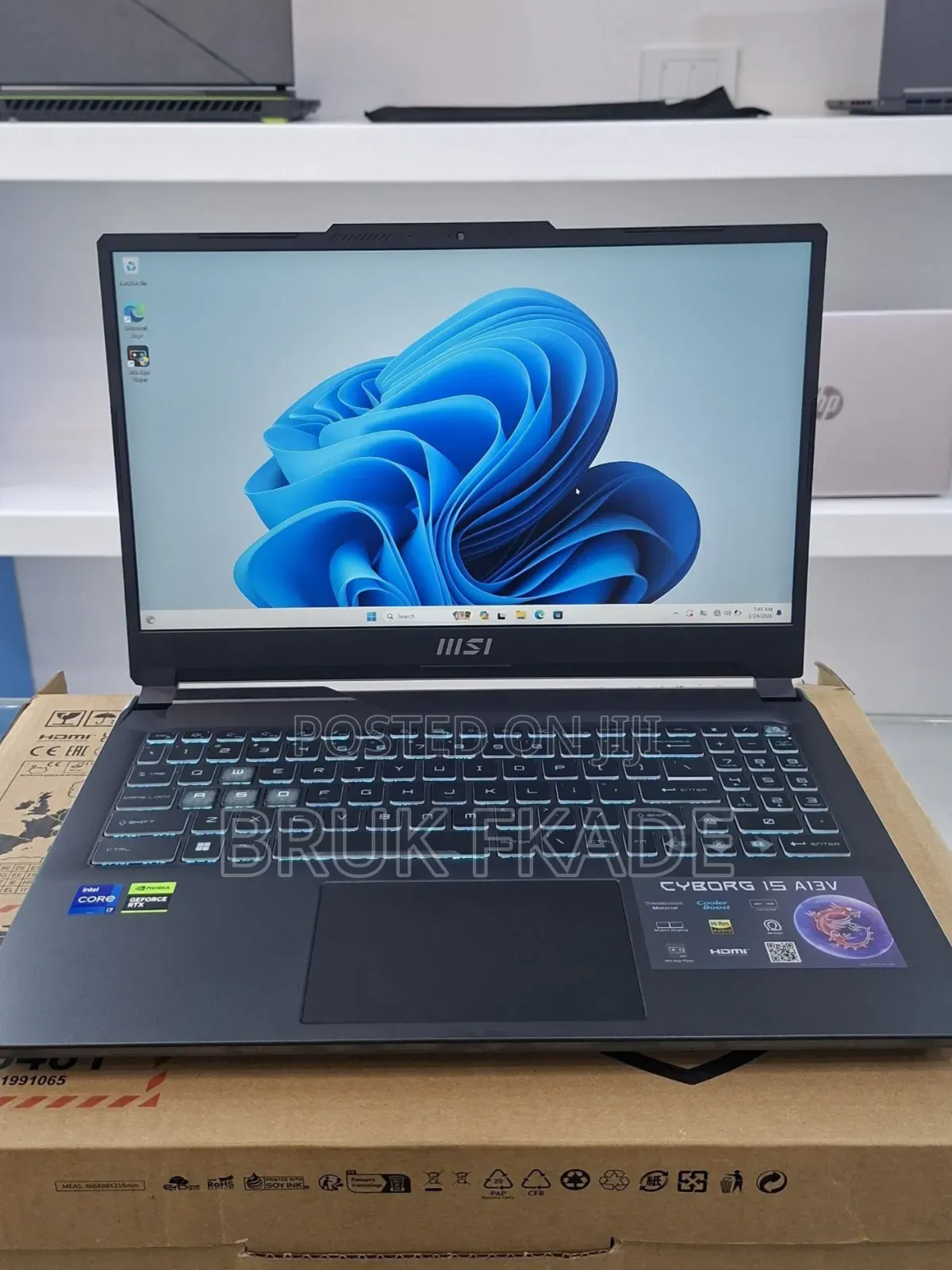 New Laptop MSI Cyborg 15 16GB Intel Core i7 SSD 1T
