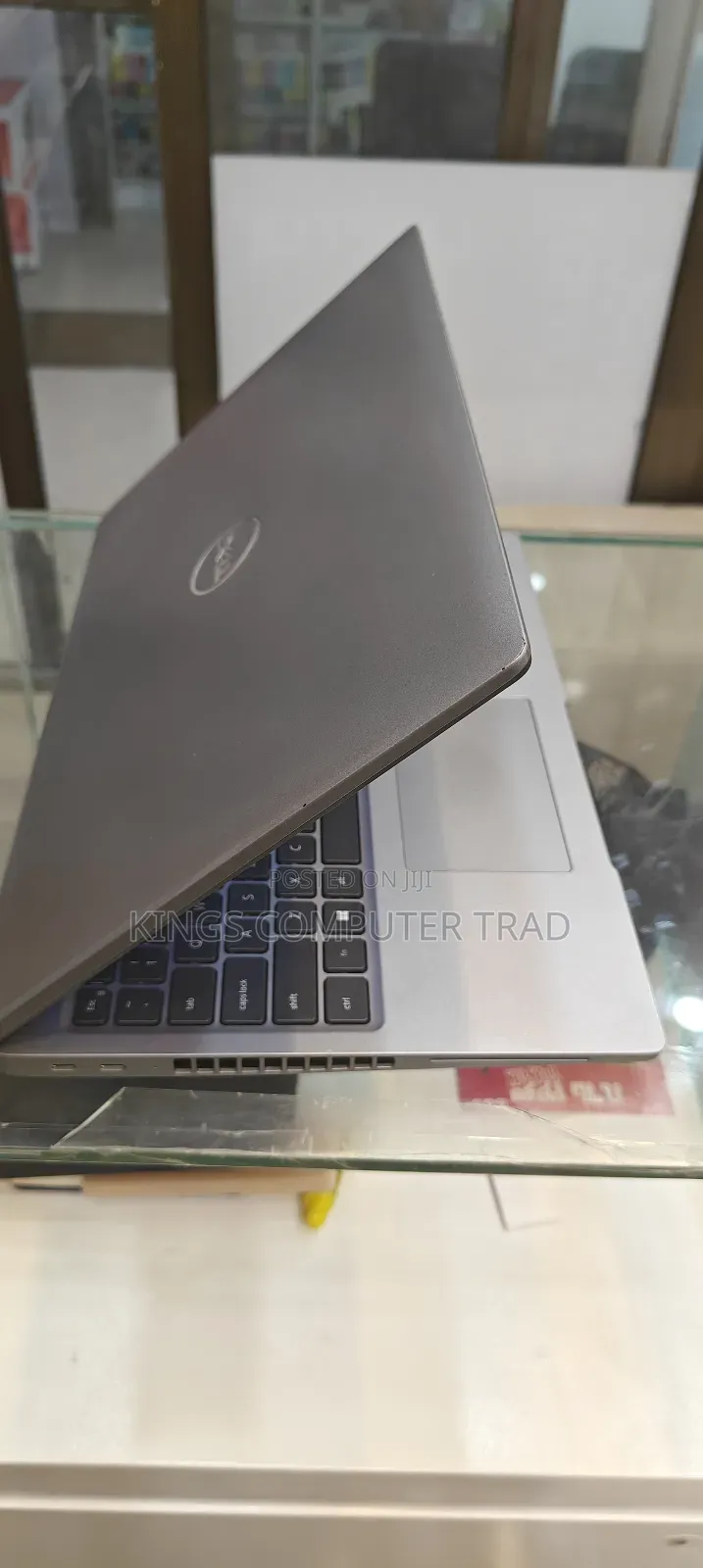 New Laptop Dell Precision 5540 8GB Intel Core i7 SSD 256GB