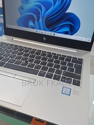 New Laptop HP EliteBook 830 G5 8GB Intel Core i5 SSD 512GB