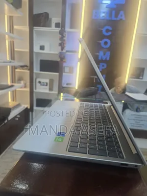 New Laptop HP Stream Notebook 8GB Intel Core i7 SSD 512GB