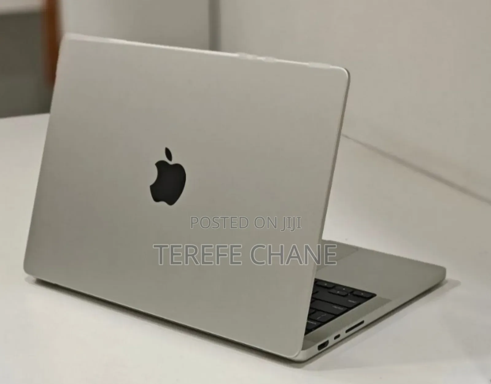 New Laptop Apple MacBook Pro 2024 M4 14-inch 16GB Apple M4 SSD 1T