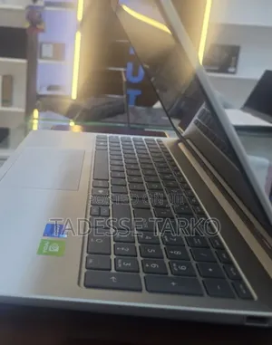 New Laptop HP Stream Notebook 8GB Intel Core i7 SSD 512GB