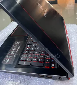 New Laptop Acer Predator Helios 300 16GB Intel Core i7 HDD+SSD 1T