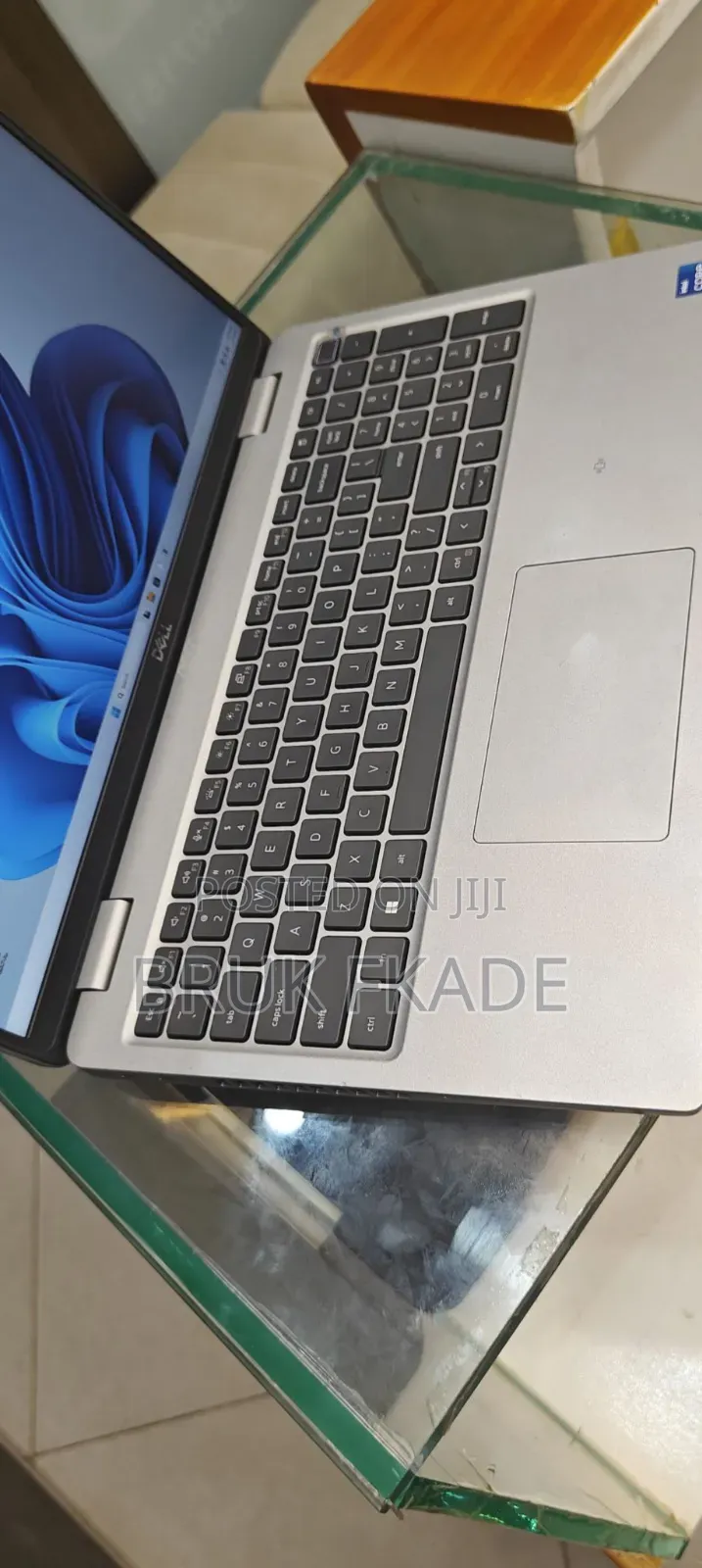 New Laptop Dell Latitude 5540 8GB Intel Core i7 SSD 256GB