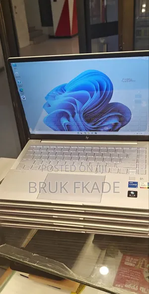 New Laptop HP Pavilion 14 16GB Intel Core i5 SSD 1T