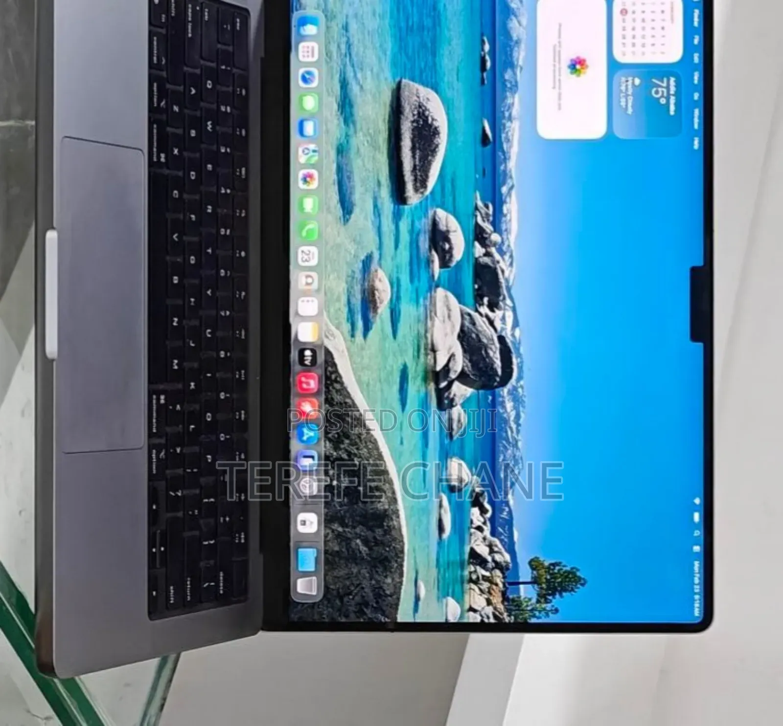 New Laptop Apple MacBook Pro 2023 M3 14-inch 8GB Apple M3 SSD 512GB