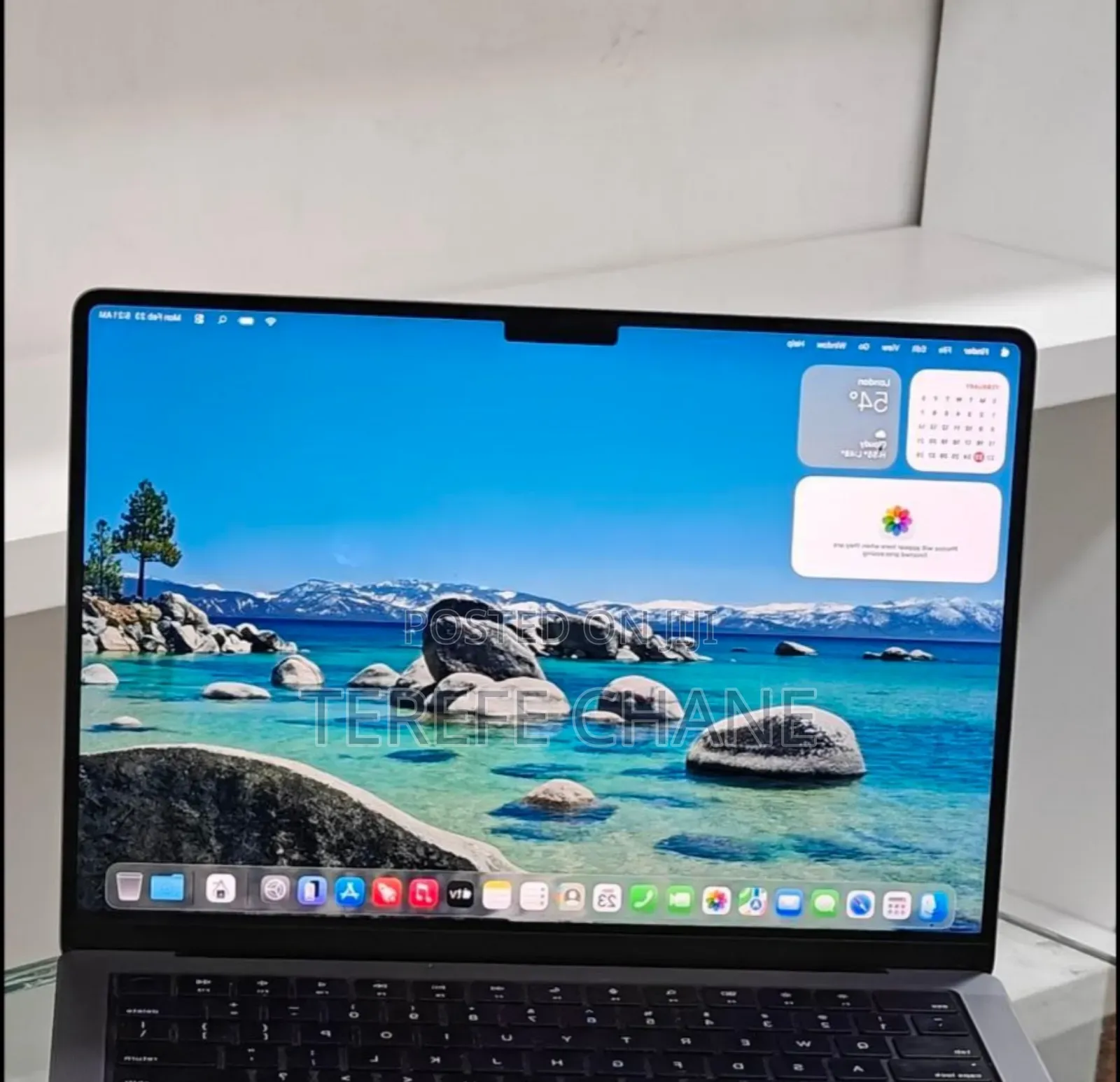 New Laptop Apple MacBook Pro 2023 M3 14-inch 8GB Apple M3 SSD 512GB